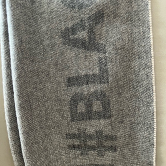 V. FRAAS cashmere scarf - natural - Picture 5 of 12